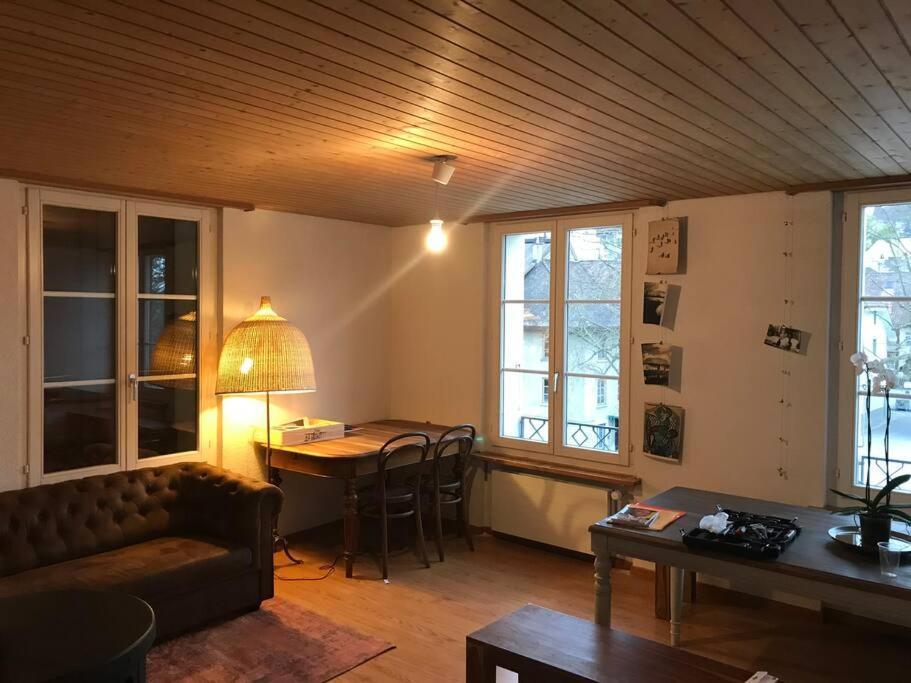 Simple Flat 72 M2 In The Centre Of Burgdorf With Private Parking Appartement Buitenkant foto