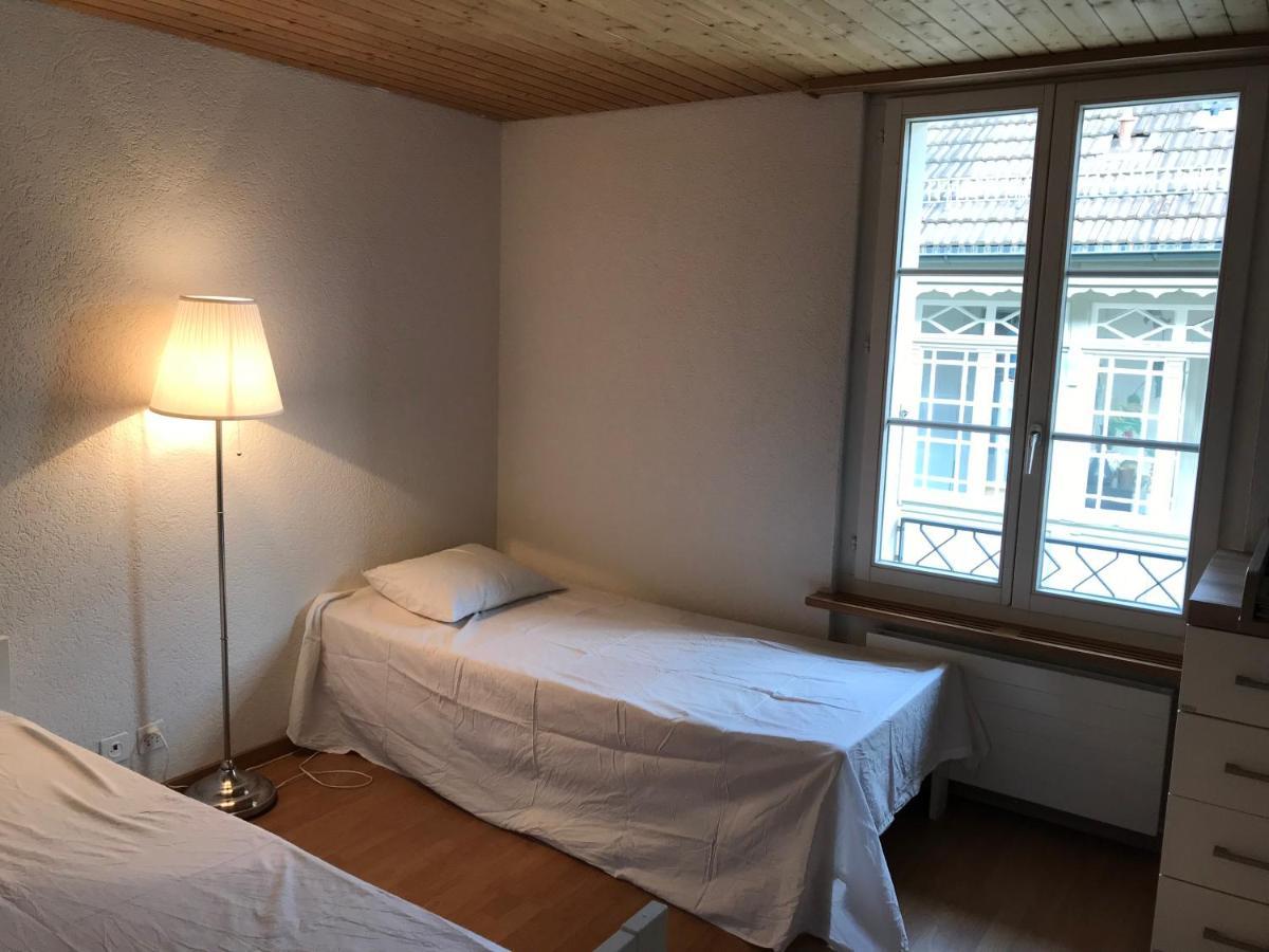 Simple Flat 72 M2 In The Centre Of Burgdorf With Private Parking Appartement Buitenkant foto