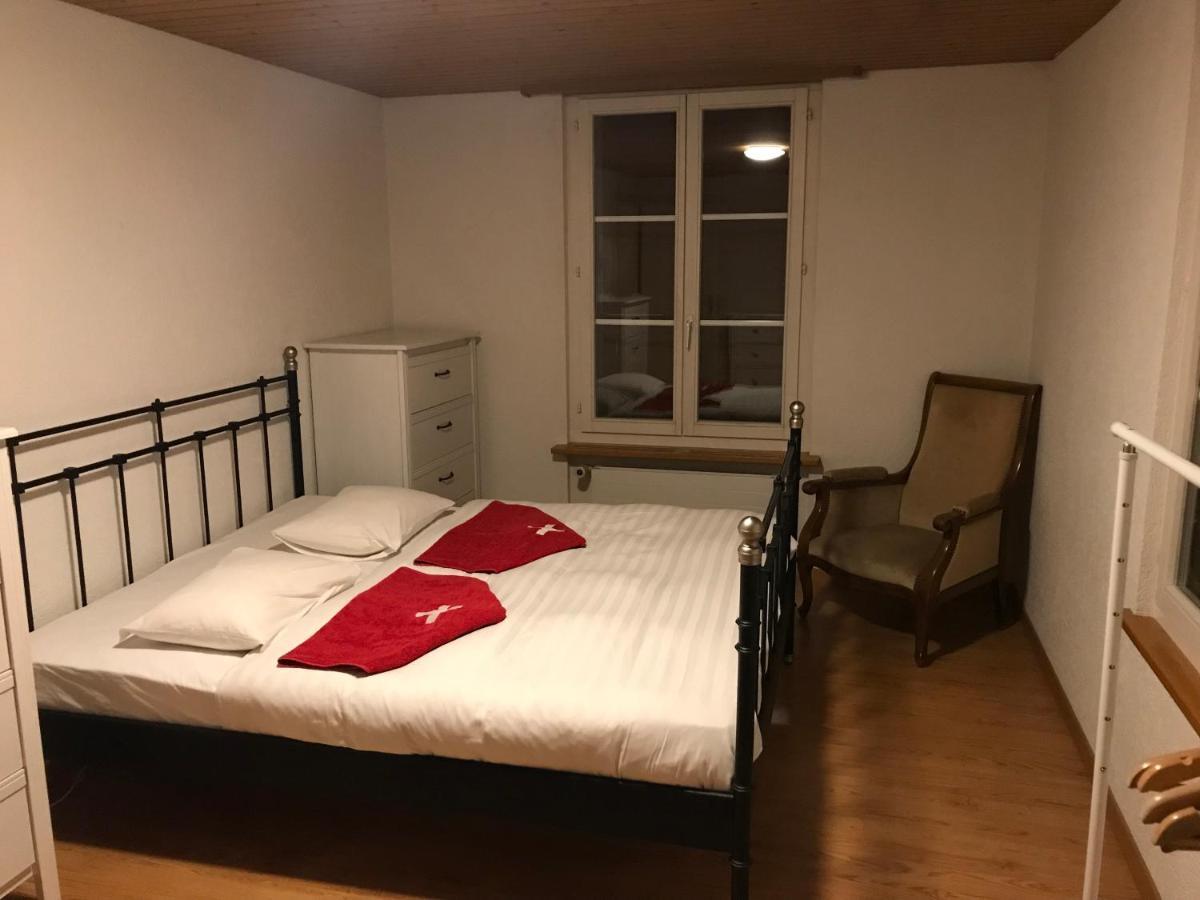 Simple Flat 72 M2 In The Centre Of Burgdorf With Private Parking Appartement Buitenkant foto